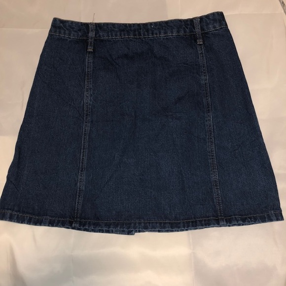 Papaya Denim Skirt - Picture 3 of 8